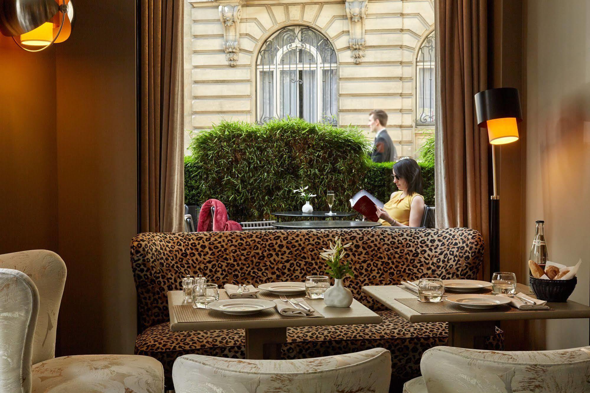 Le Pavillon Des Lettres Hotell Paris Exteriör bild